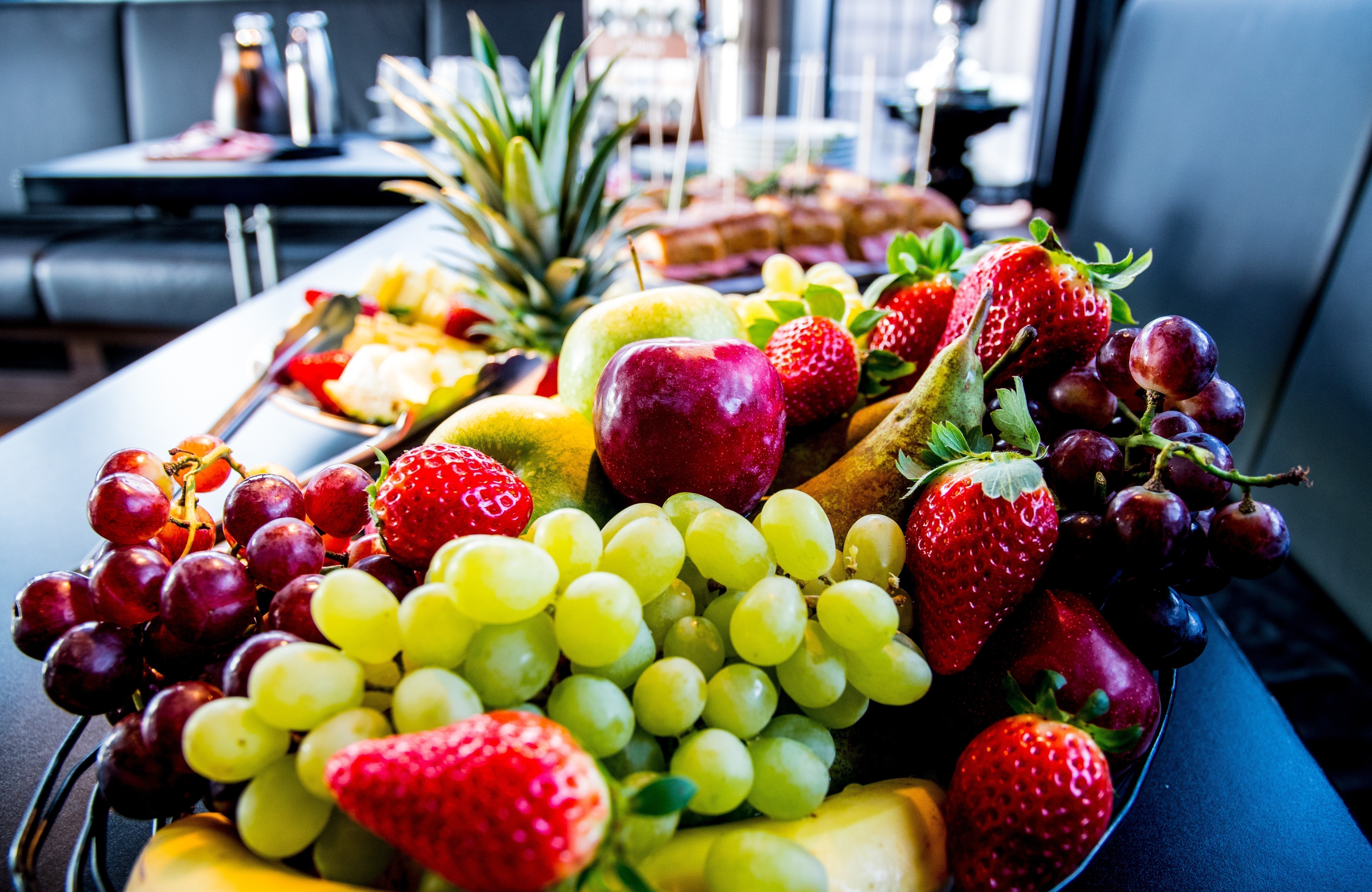 Das reichhaltige Frühstücksbuffet im Designhotel ÜberFluss ist ein weiterer Grund, das Hotel zu buchen.